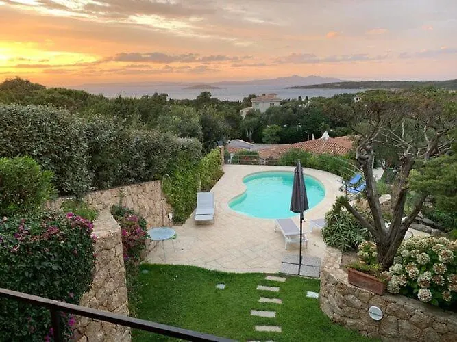 Belvilla By Oyo Villa Pitrizzina Πόρτο Τσέρβο Ιταλία